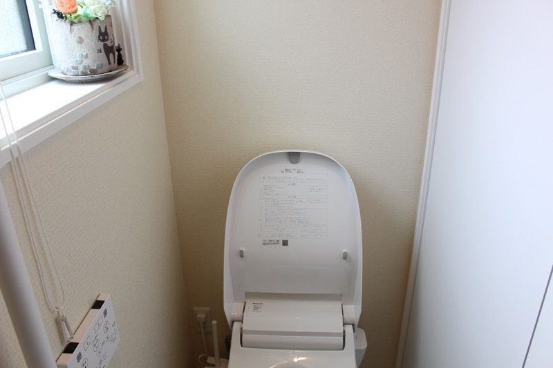 1階トイレ_カウンターなし