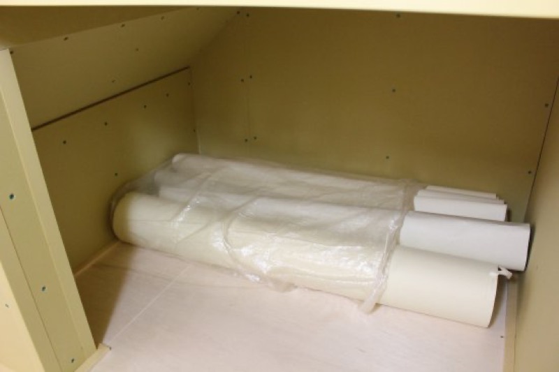 階段下収納_奥の収納