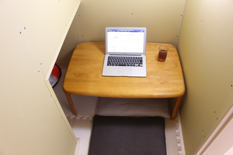 階段下収納_部屋に2