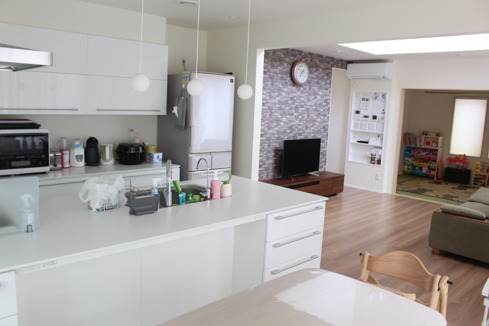 クロス_テレビ壁_全体_3