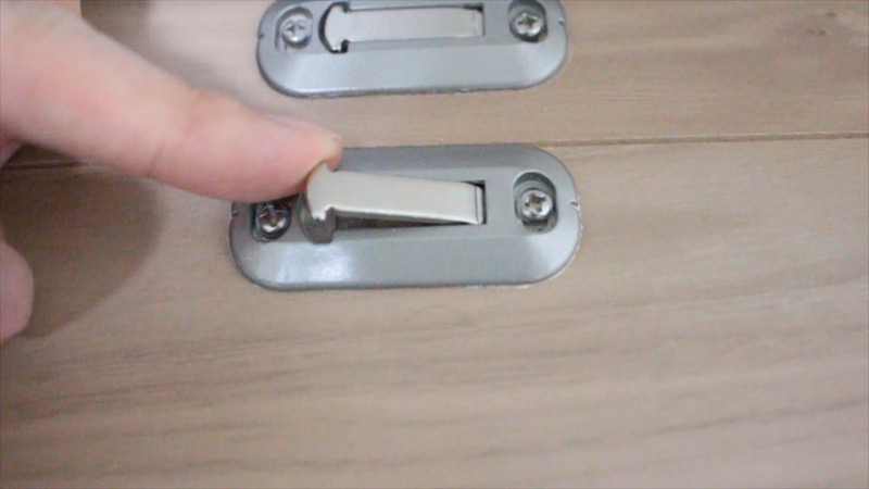 吊り戸_床の部品