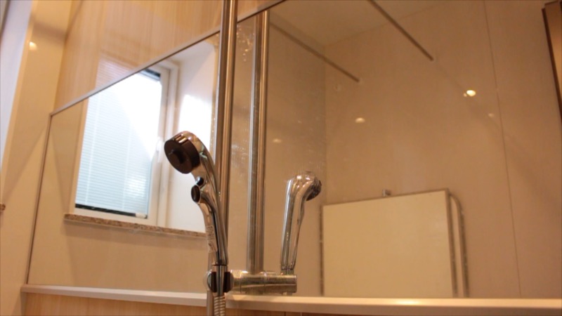 風呂場ミラー_掃除前