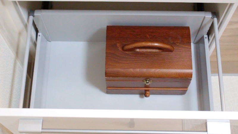 キッチンカウンター背面収納_左_下