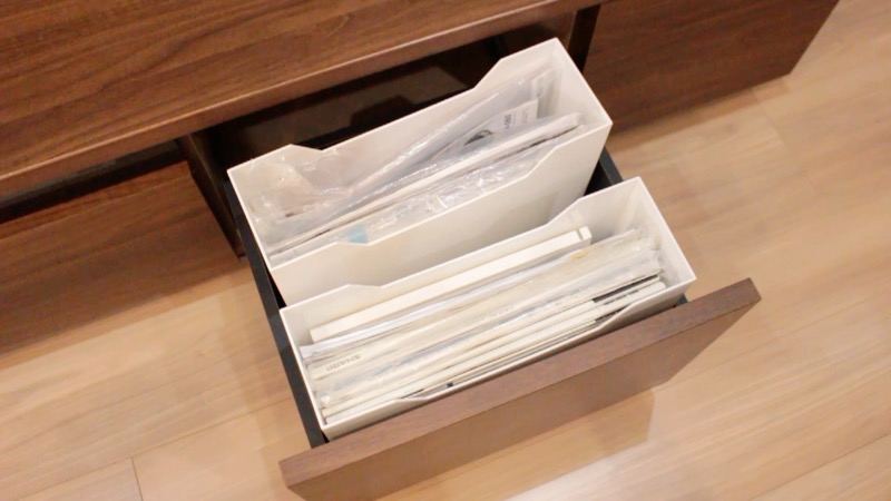 テレビボード_右から2番目_ファイルケース