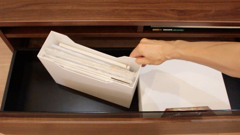 テレビボード_広い引き出し_ファイルケース