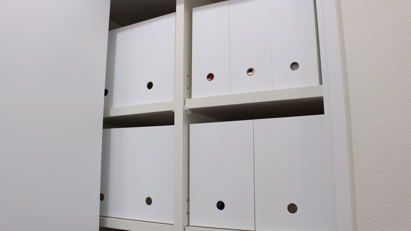 パントリー_上の収納_ニトリのA4ファイルケース