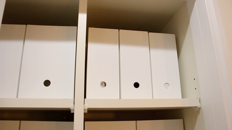 パントリー中身_右_上から1段目