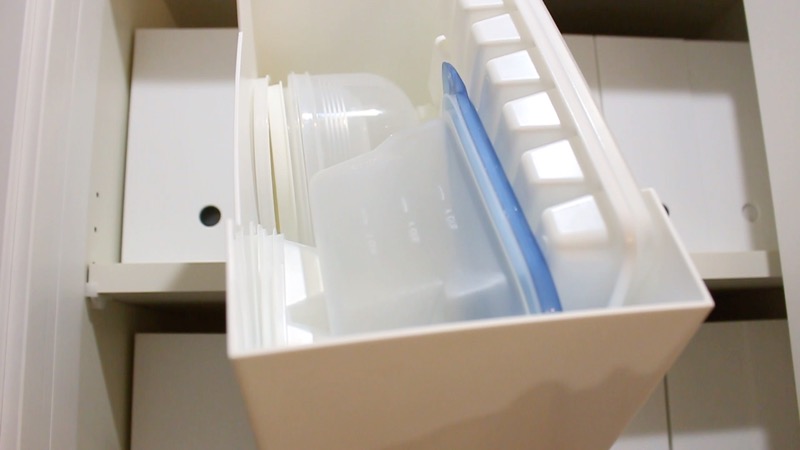 パントリー中身_左_上から1段目_右ボックス