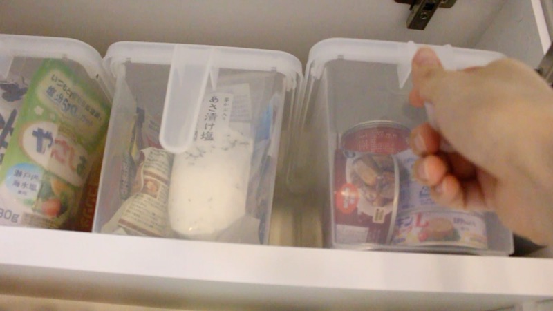 取手付きボックス_引き出す