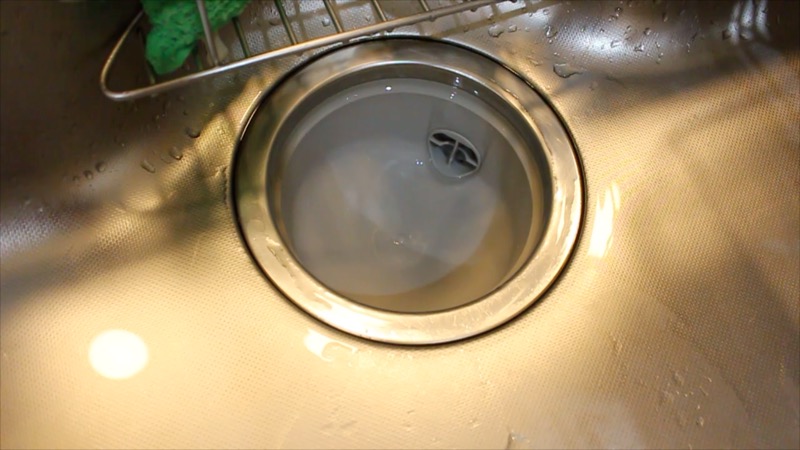 キッチン_シンク_排水口