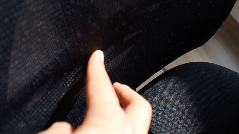 オフィスチェア_ランバーサポート硬い