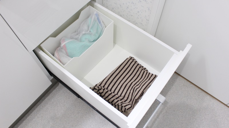 洗面台収納_右側_一番下