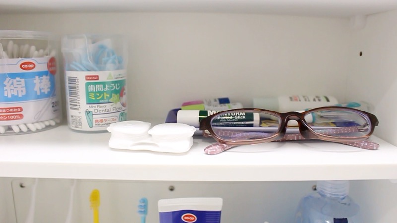 洗面台収納_鏡内_中央_上から3段目