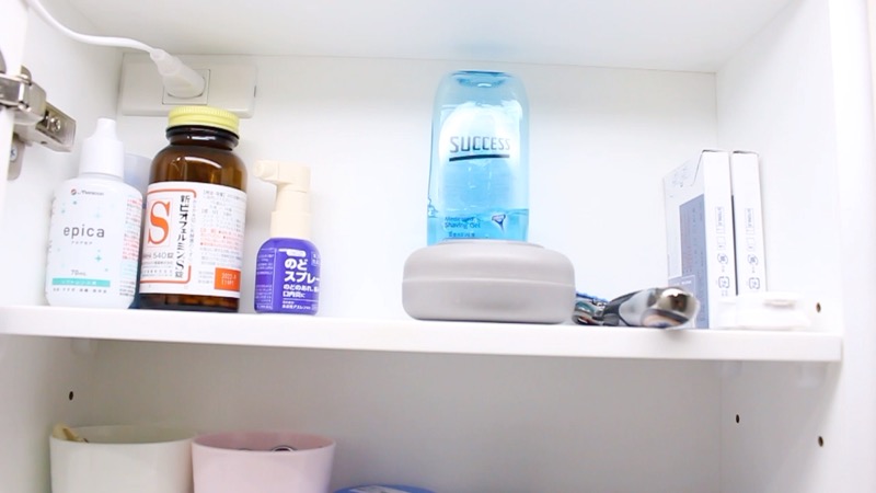 洗面台収納_鏡内_中央_上段