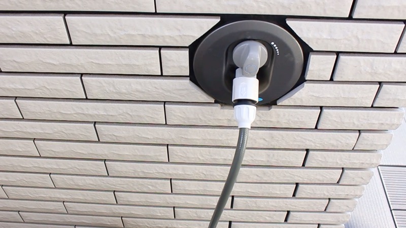 ルーフガーデン_散水栓コンセント