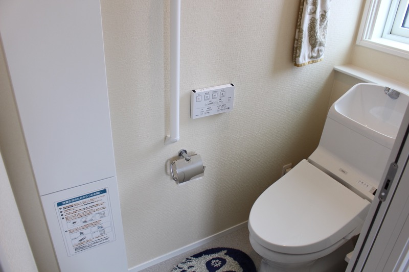 2階トイレ