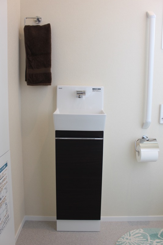 LIXILコフレルスリム_正面縦