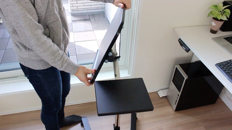 Tatkraftデスク_角度手前