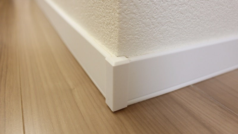 巾木コーナーキャップ