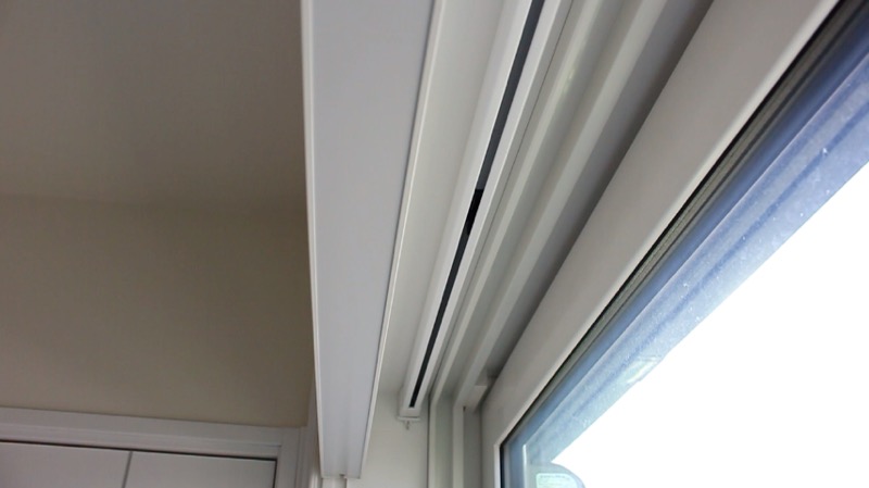 突っ張りカーテンレール_レール取り付け後