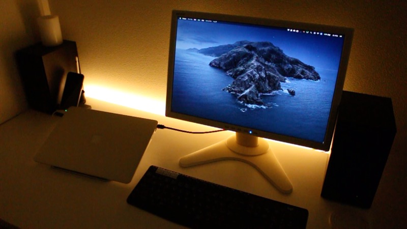 LEDテープライト_パソコンデスク1