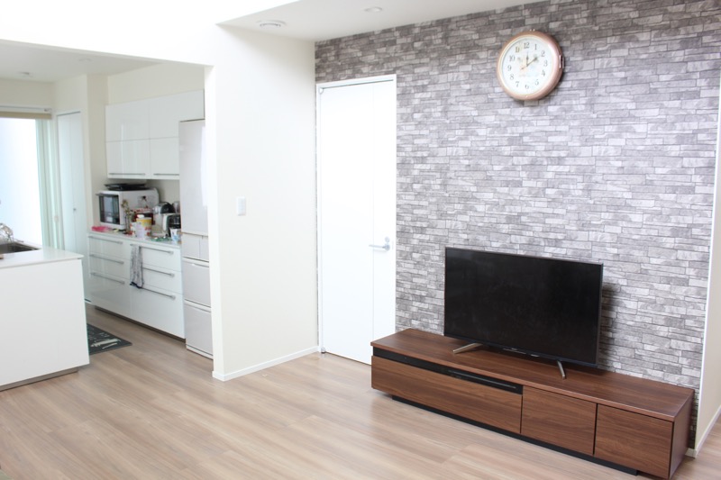 リビングとキッチン_テレビボード