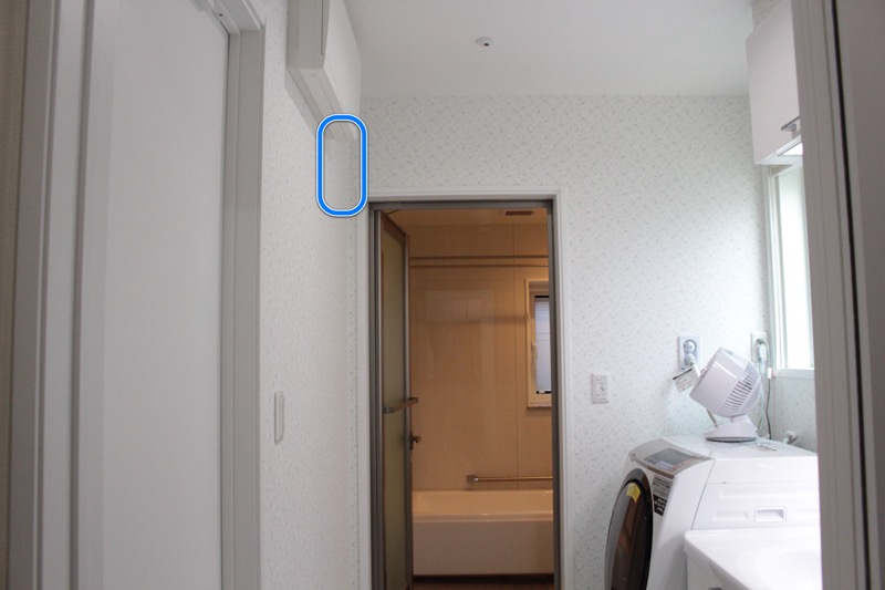 洗面所の高い位置にコンセントがあれば