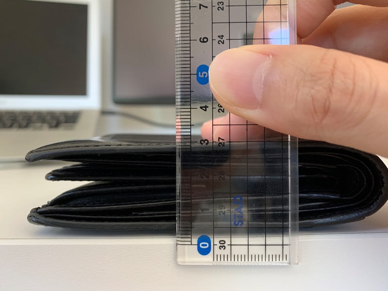 普通の財布_厚さ