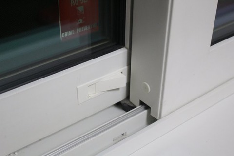 引き違い窓_サブロック