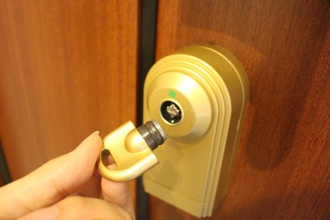 防犯サムターン_外し