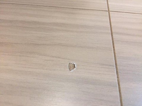 フローリングの傷_2