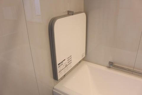 風呂_蓋立て掛け1