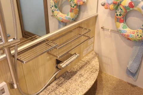 風呂_網棚_ずらした