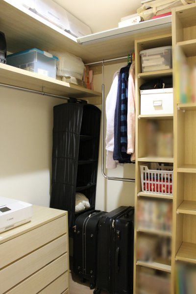 2階ウォークインクローゼット_全体1