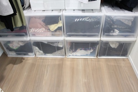 ウォークインクローゼット_収納10