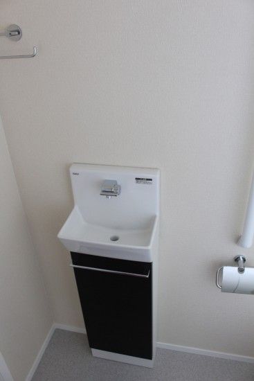 1Fトイレ手洗い